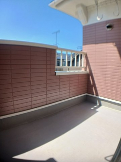 【バルコニー】