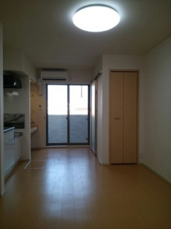 【居間・リビング】