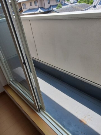 【バルコニー】