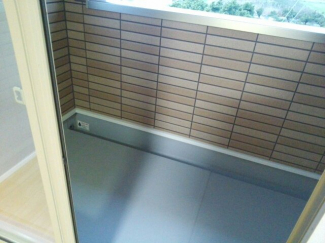 【バルコニー】