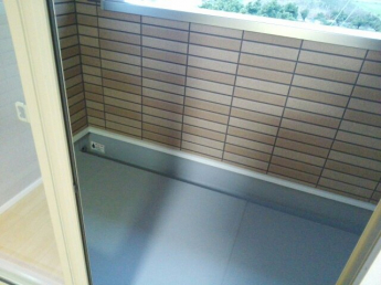 【バルコニー】