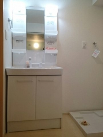 【洗面所】