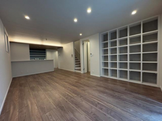 【居間・リビング】