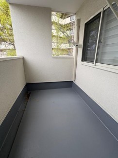 【バルコニー】