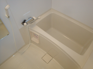 参考、同建物・反転間取りの号室