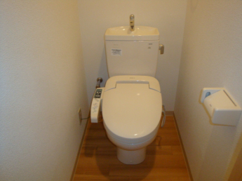 参考、同建物・反転間取りの号室