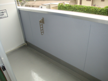 参考、同建物・反転間取りの号室