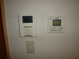 参考、同建物・反転間取りの号室