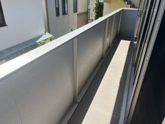 【バルコニー】