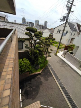 【バルコニー】