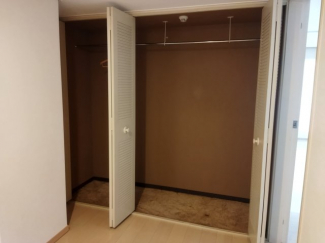 エントランスのコートクローゼット