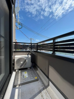 【バルコニー】