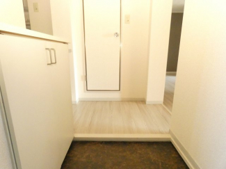【玄関】