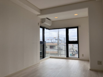 【居間・リビング】