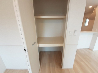 便利な収納スペースです