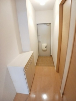 シンプルで使いやすい玄関です