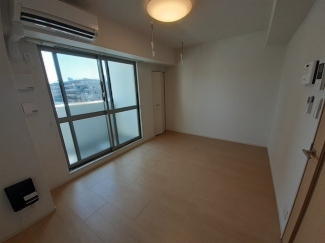 明るい室内です