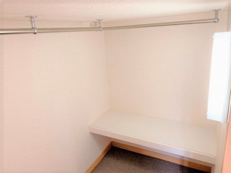 明るい室内です