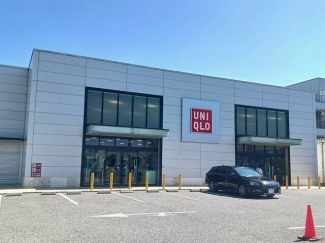 ユニクロ西宮室川店様まで350m