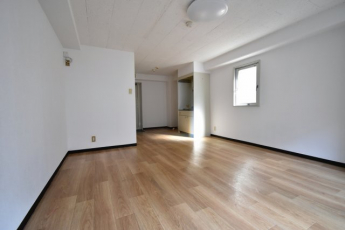 【居間・リビング】