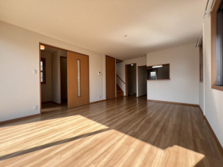 【居間・リビング】