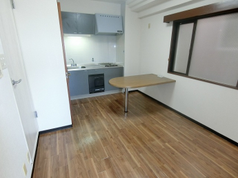 【居間・リビング】