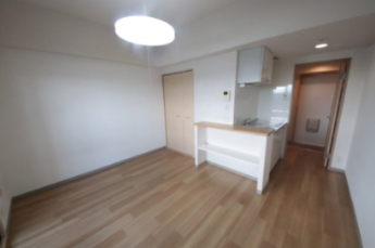 こちらのリビングで趣味の時間をお楽しみください