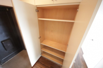 たっぷりとした収納スペースです