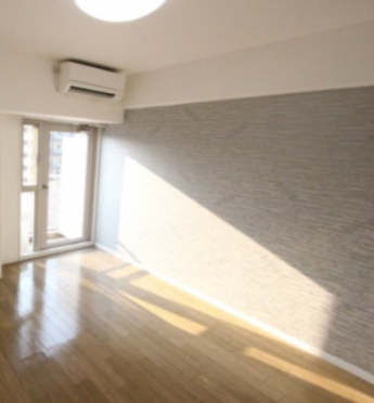 ゆったり過ごせるリビングです