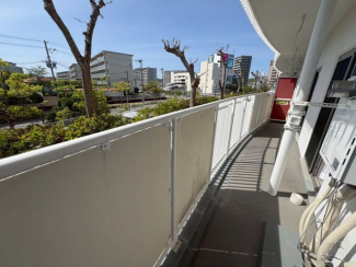 バルコニー付きです