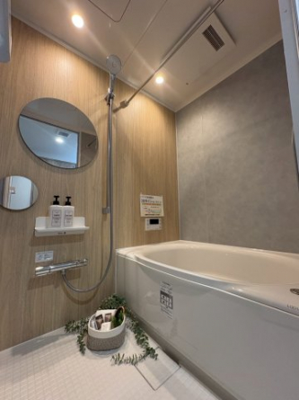 ゆったり過ごせるお風呂です