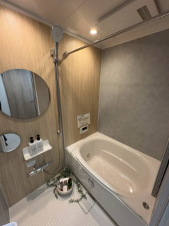 日々の疲れを癒すお風呂付です