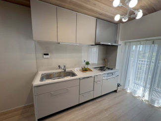 キッチンでお料理をお楽しみください