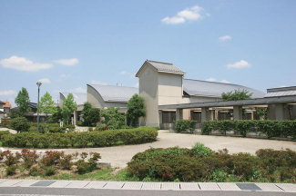 愛荘町立愛知川図書館まで834m