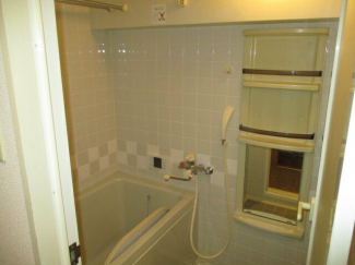 大津市萱野浦のマンションの画像