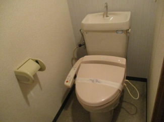 大津市萱野浦のマンションの画像