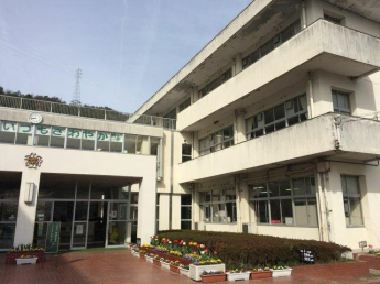 姫路市立香呂南小学校まで1050m