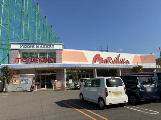 マルナカ小坂店まで561m