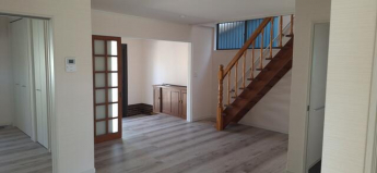 松山市北持田町の一戸建ての画像