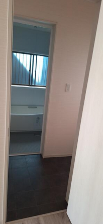 松山市北持田町の一戸建ての画像