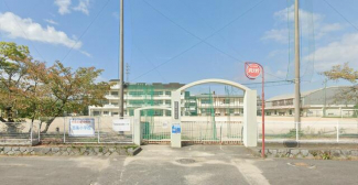 西条市立西条小学校まで936m