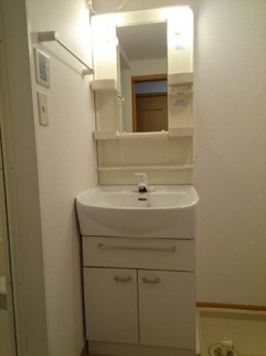 【洗面所】