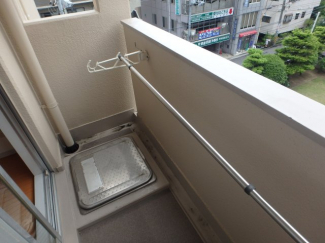 【バルコニー】