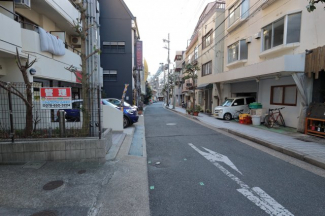 不動坂に面しています