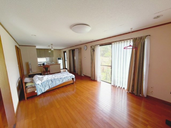 【居間・リビング】