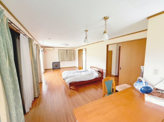 【居間・リビング】