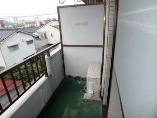【バルコニー】
