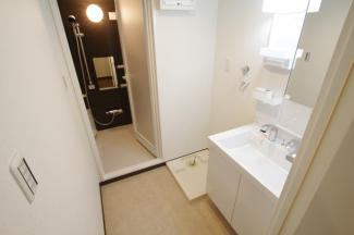 【洗面所】