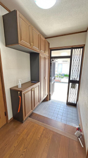 【１Ｆ】玄関／２