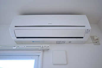 ★エアコン付きで1年中快適に過ごせます